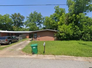 1974 S Riverview Cir, Albany, GA 31705
