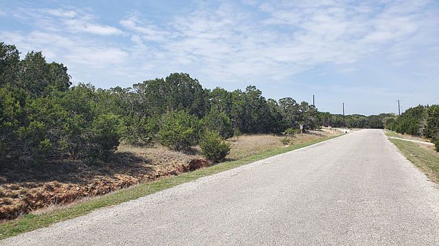 1st image of 421 Eagle Ln
