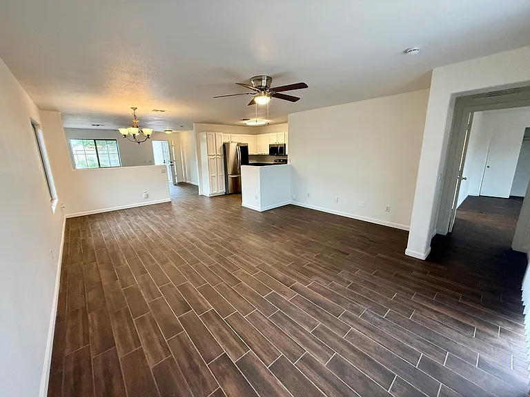 17517 W Ventura St — Photo 3