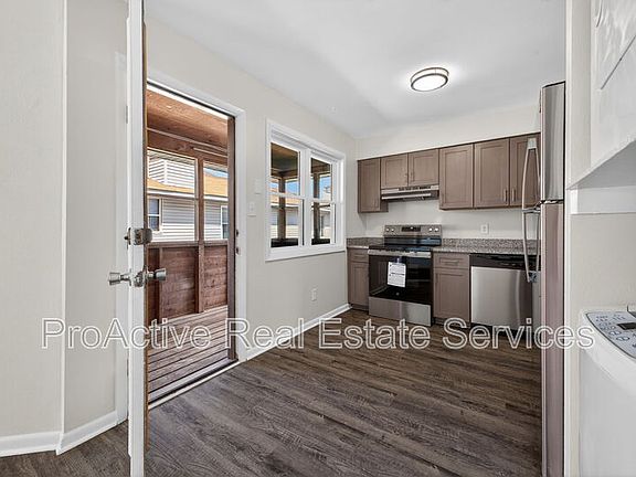 5th image of 1415 E Ocean View Ave APT J