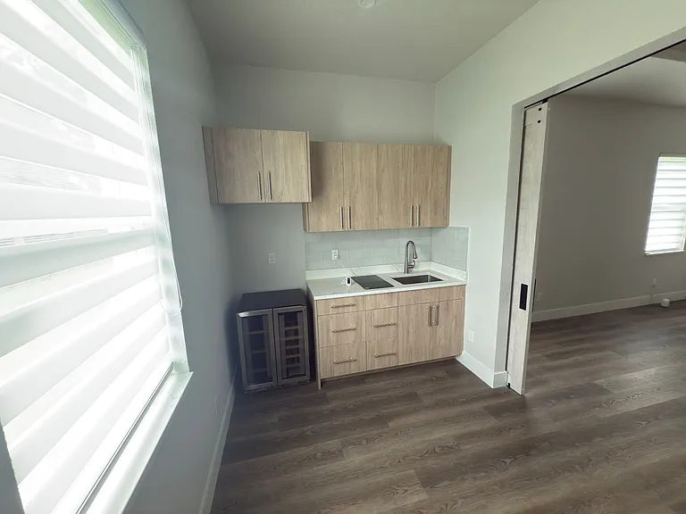 5150 Jessamine Ave — Photo 23