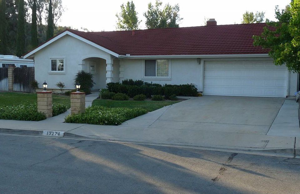 1st image of 13274 Wanesta Dr