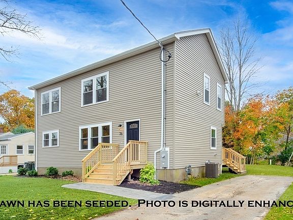 4th image of 36 Canton St