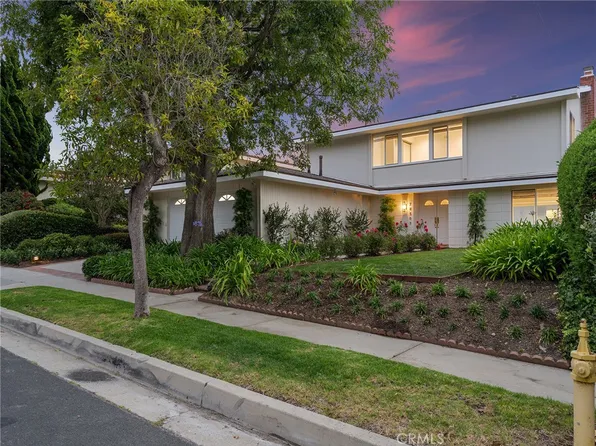 28503 Trailriders Dr, Rancho Palos Verdes, CA 90275