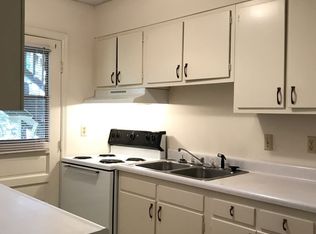 624 W Davis St APT 4A, Burlington, NC 27215