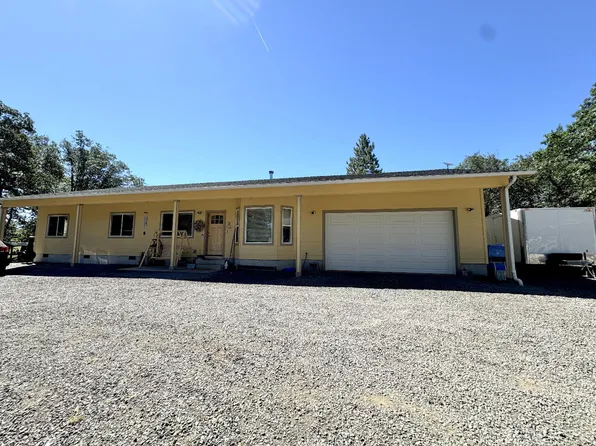 8474 Ramsey Rd, Gold Hill, OR 97525