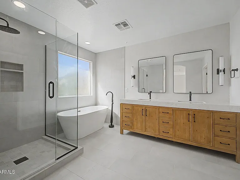 7062 W Andrew Ln — Photo 31