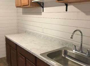 1178 Youngstown Rd SE, Warren, OH 44484