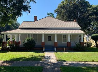 701 W Tuskeena St, Wetumpka, AL 36092