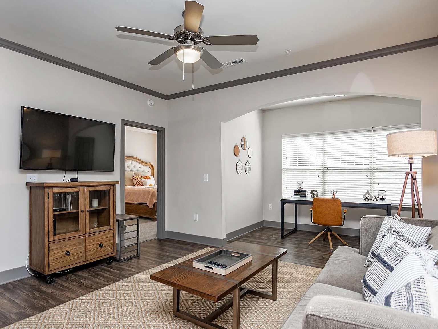 Vintage at Emory Road Apartments — Photo 4