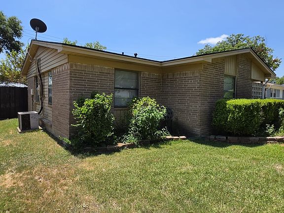 5th image of 4302 Longleaf Dr