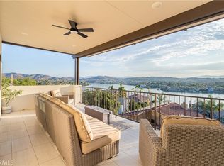 22241 San Joaquin Dr W, Canyon Lake, CA 92587