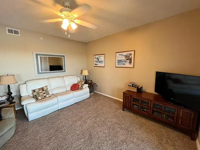 6828 Toland Dr #302 — Photo 36