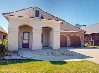 405 Dunvegan Ct, Lafayette, LA 70503