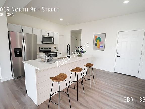 3rd image of 1019 N 9th St