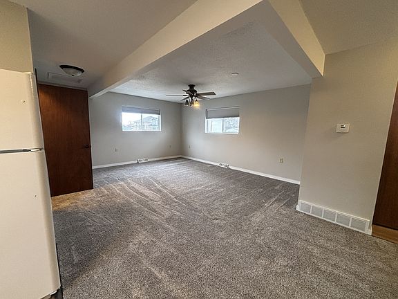 3rd image of 1321 8th Ave NE #1