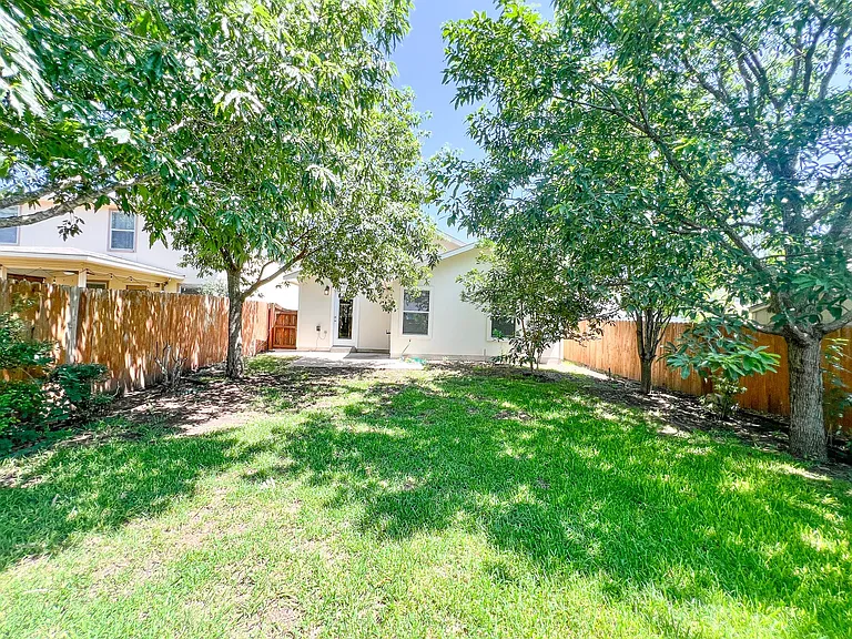 298 Jack Rabbit Ln — Photo 12