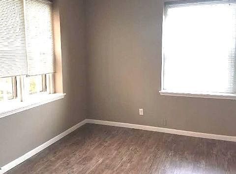 5th image of 4242 Lindell Blvd #1B