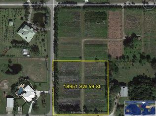 18951 SW 59th St, Southwest Ranches, FL 33332