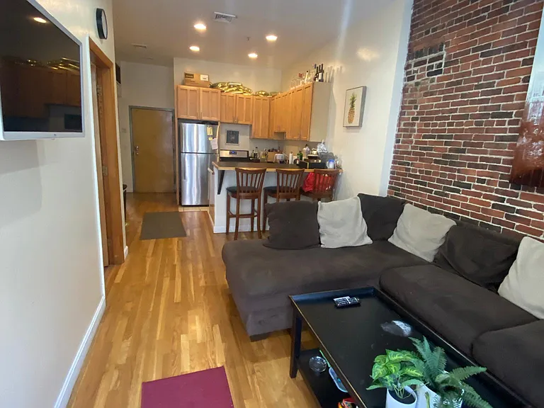 51 Temple Pl #3F — Photo 3