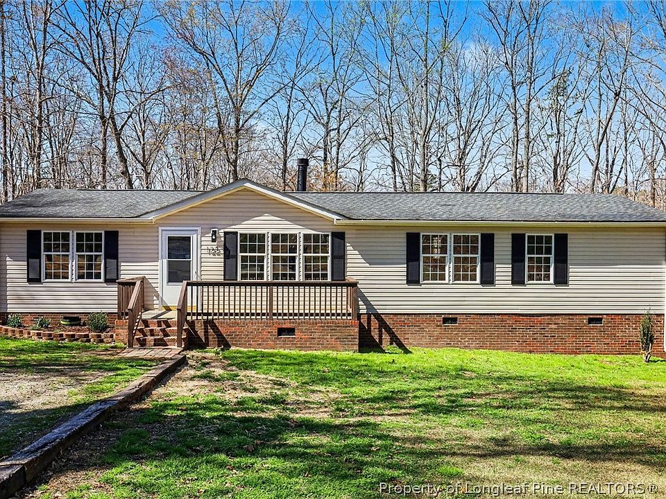 1st image of 122 Saddlebrook Rd