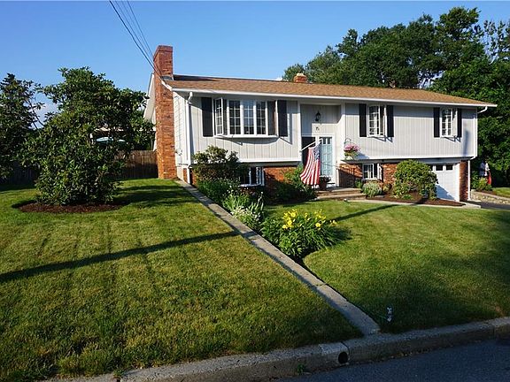 2nd image of 15 Polly Dr