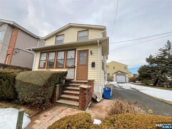 51 Gold St, North Arlington, NJ 07031