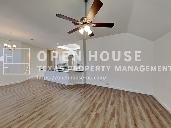 3rd image of 4307 Trailridge Dr