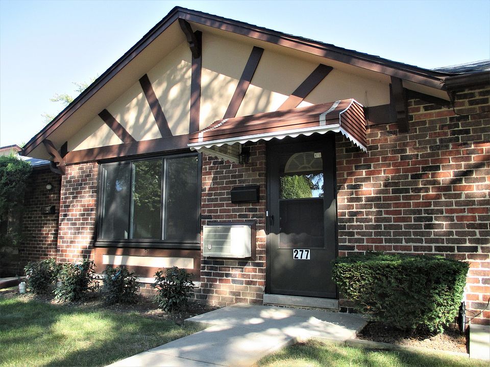 1st image of 1S277 Dillon Ln