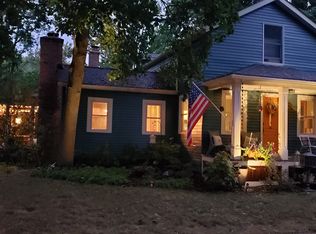 33224 Oakland Ave, Farmington, MI 48336