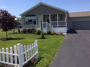 6314 Kims Dr, Victor, NY 14564