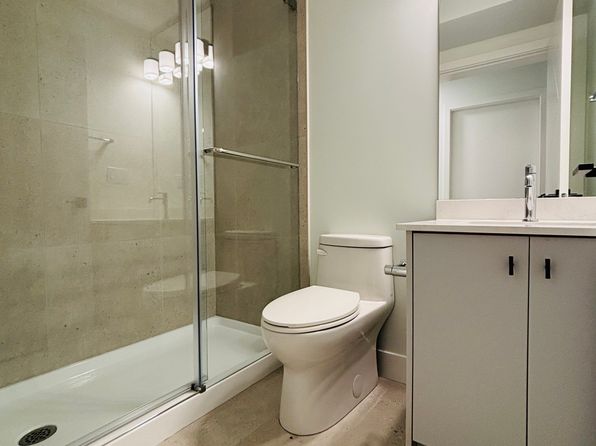 2 bedroom rental in Vancouver — photo 16