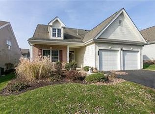 4 Nottingham Ln, Easton, PA 18045