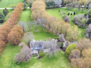 7508 Johnson Rd, Hebron, IL 60034