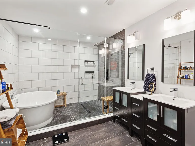 1506 N Philip St — Photo 39