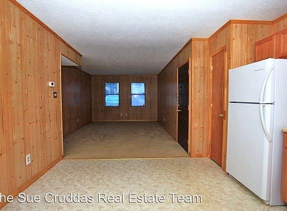 4th image of 109 Ravenwood Dr APT B