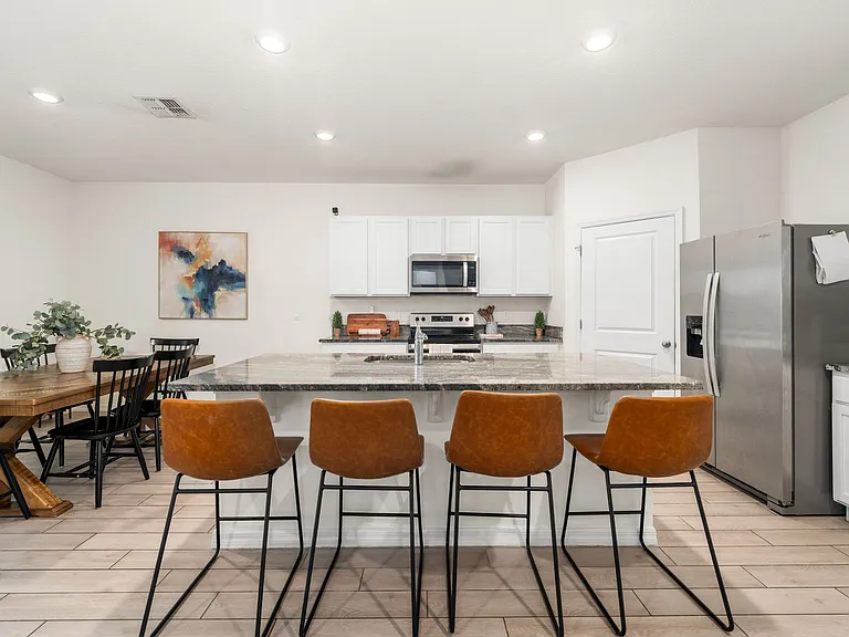 1443 NW 140th Way — Photo 4