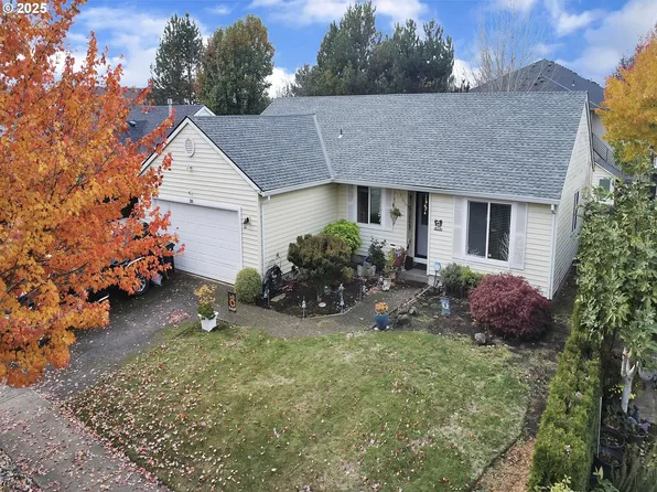 289 Harvard Dr, Woodburn, OR 97071