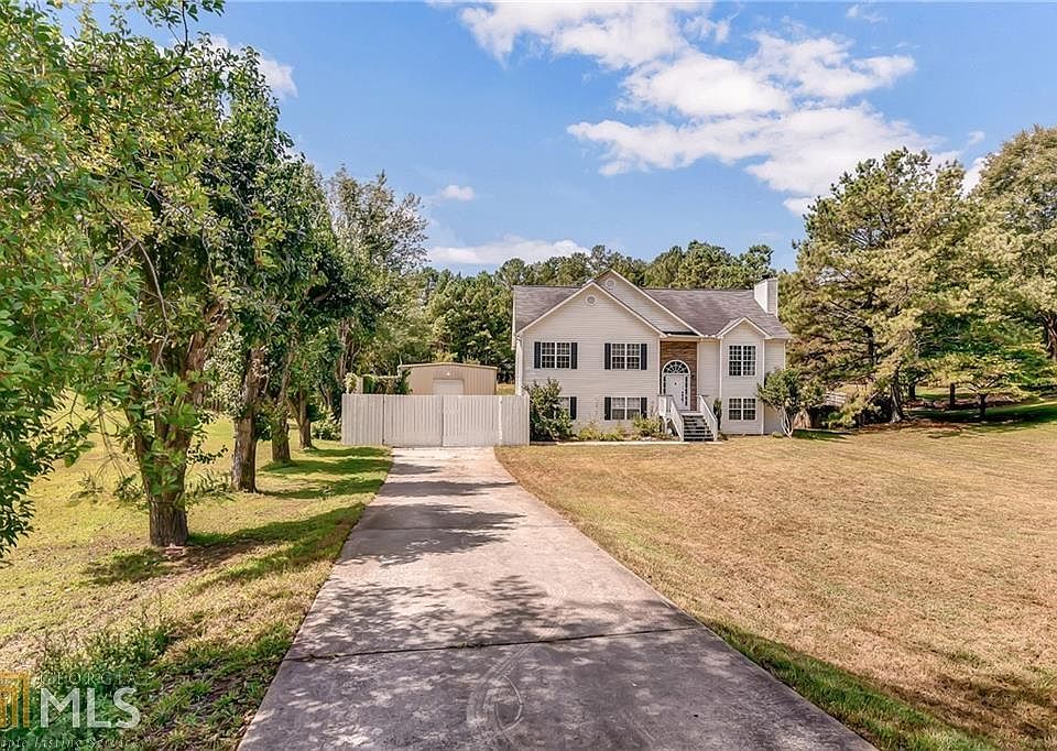 1st image of 215 Cherokee Springs Way
