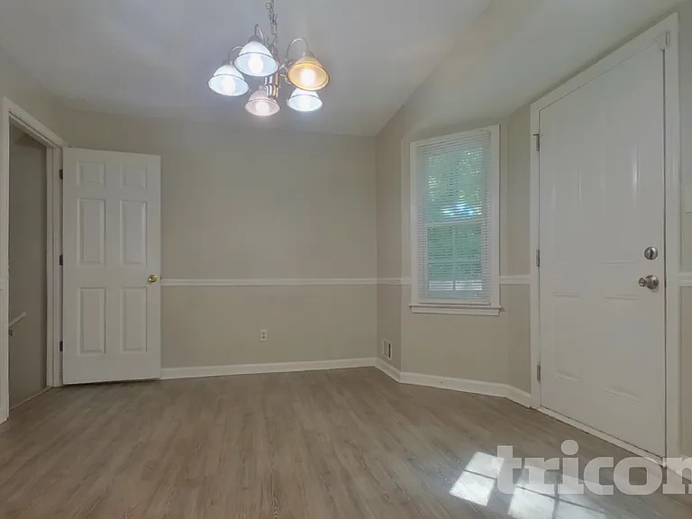 85 Elizabeth Pl — Photo 4