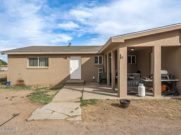 2nd image of 114 Aries Ave