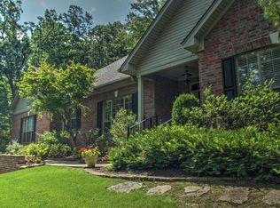 15 Bouresse Dr, Little Rock, AR 72223