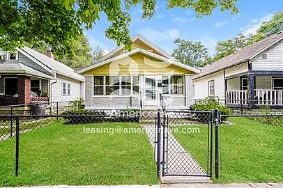 1421 N Warman Ave photo 1