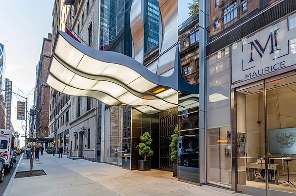 Rented by Compass | media 35