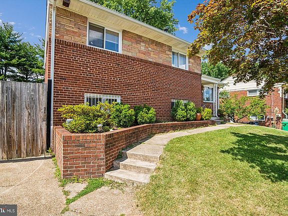 2nd image of 6412 Rolling Ridge Dr