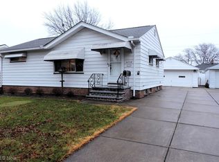 4739 Heather Ln, Brooklyn, OH