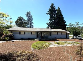 166 Peacock Ln, Myrtle Creek, OR 97457