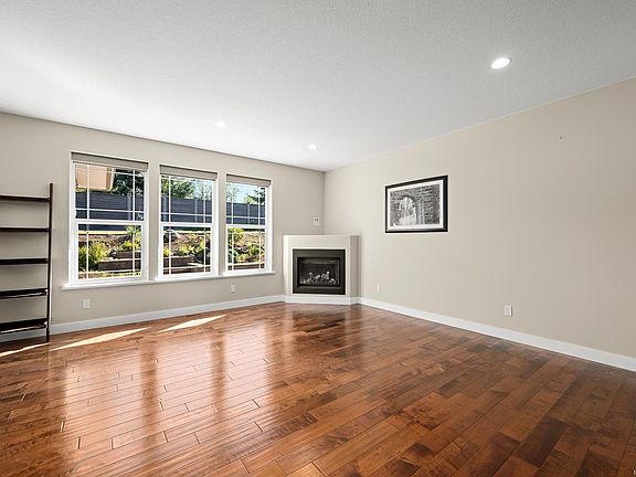 2nd image of 165 Strathcona Way