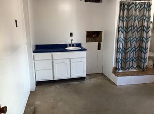139 N State St, Frazeysburg, OH 43822
