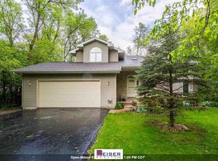 6016 Hiawatha Dr, Winneconne, WI 54986